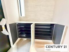 シューズボックス