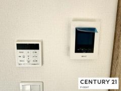 モニター付きインターホン＆給湯リモコン