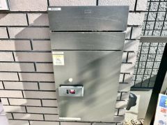 宅配ボックス