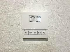 浴室暖房乾燥機