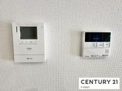 モニター付きインターホン＆給湯リモコン