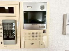 モニター付きインターホン