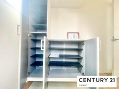 シューズボックス