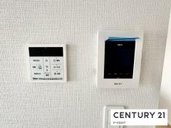 モニター付きインターホン＆給湯リモコン
