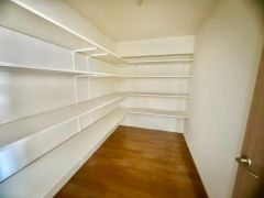 サービスルーム