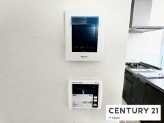 モニター付きインターホン＆給湯リモコン
