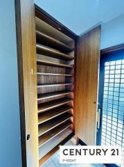 シューズボックス