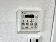 浴室暖房乾燥機