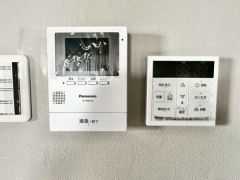 モニター付きインターホン＆給湯リモコン