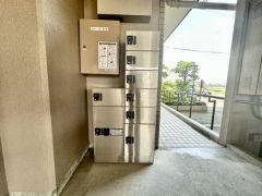 宅配ボックス