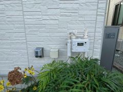 電気自動車充電コンセント